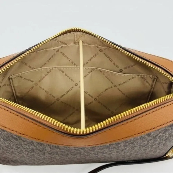 Michael Kors EW Crossbody Bag & Phone Case Wallet Brown - Picture 9 of 12